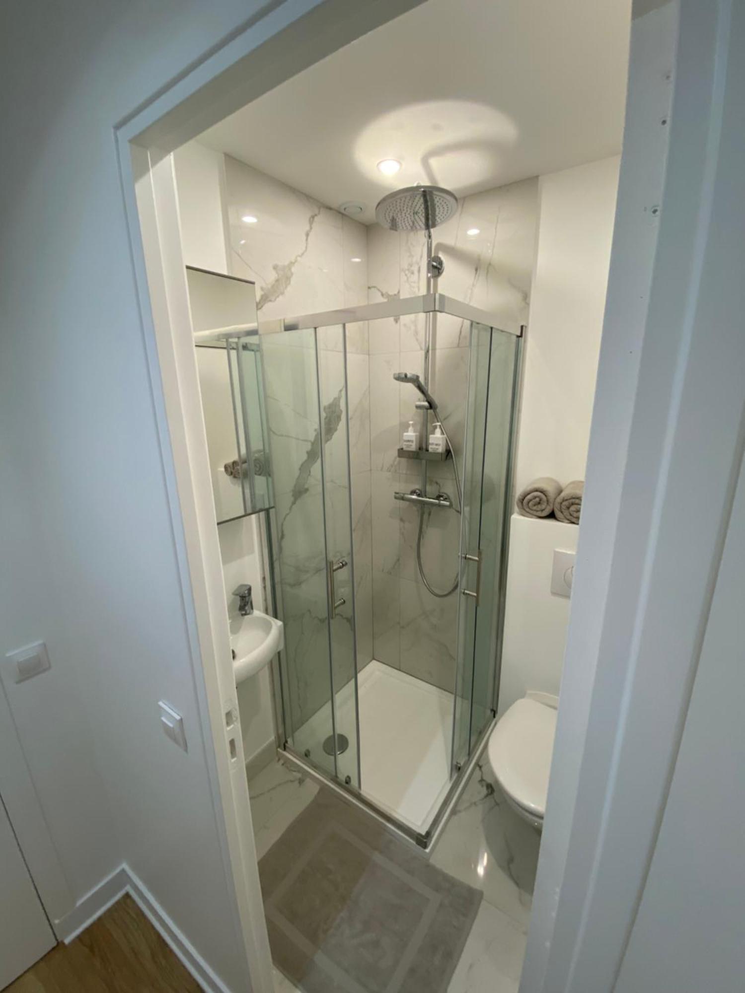 Cocoon Meridien Париж Екстериор снимка